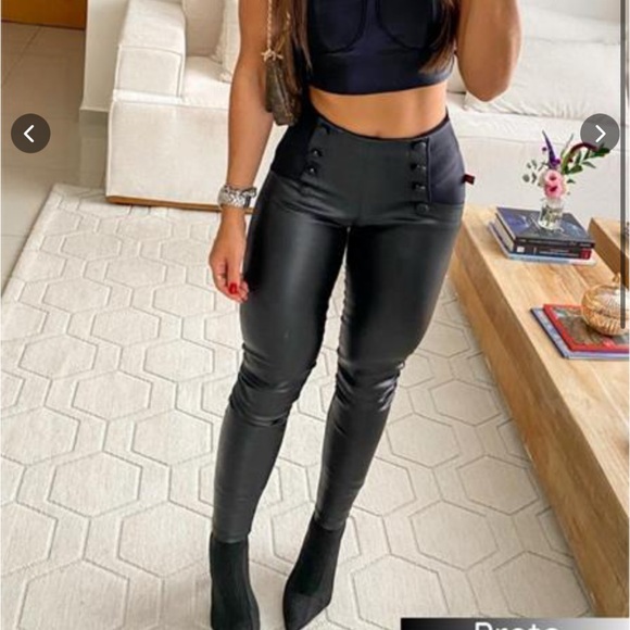 M -L BLACK LEATHER AND PRADA PANTS - REF 201 Brazilian imported - Picture 3 of 8